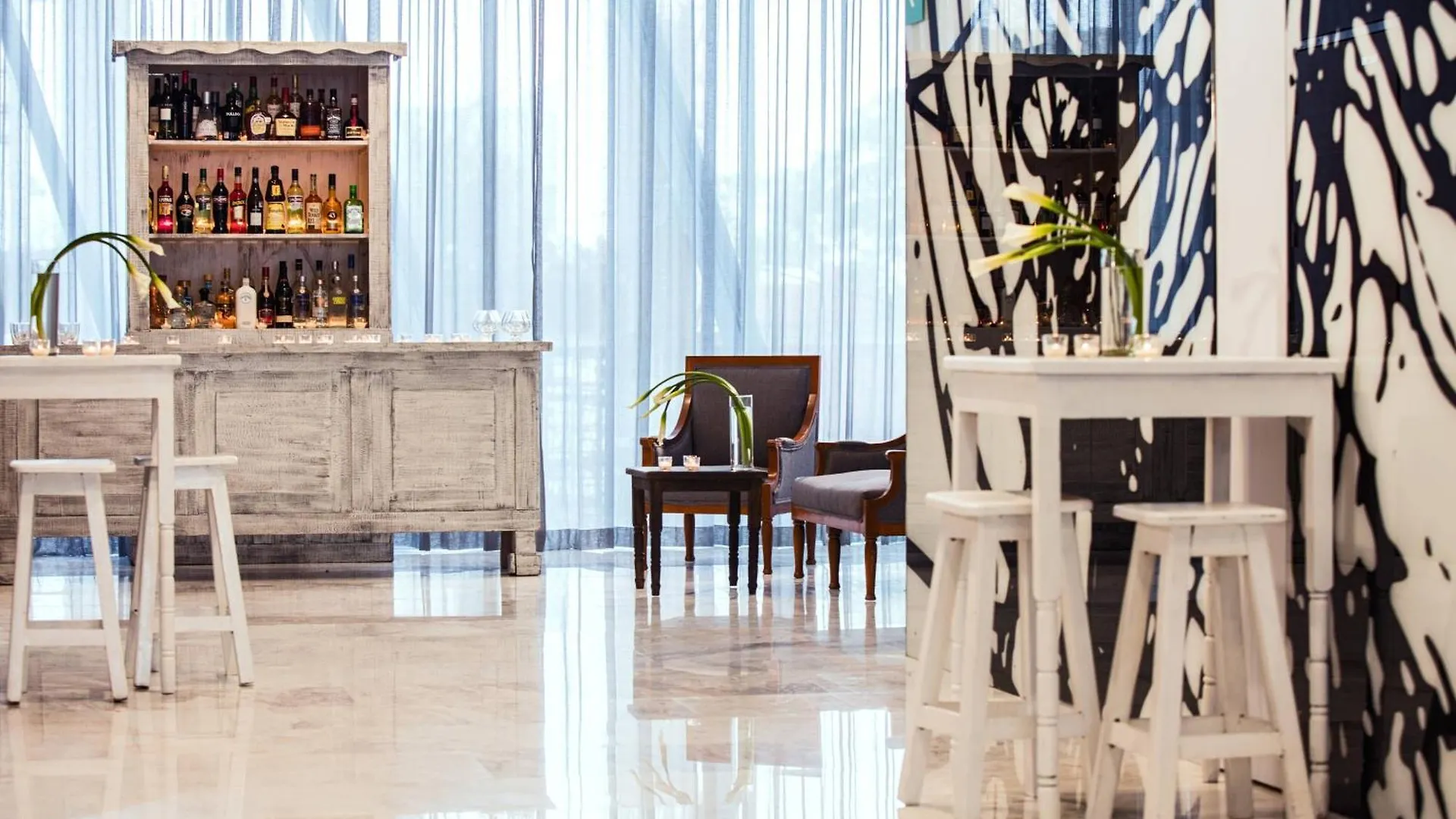 Ac Hotel By Marriott Guadalajara Mexico
