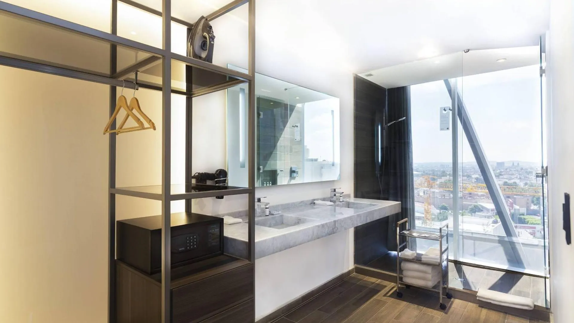 Ac Hotel By Marriott Guadalajara Mexico