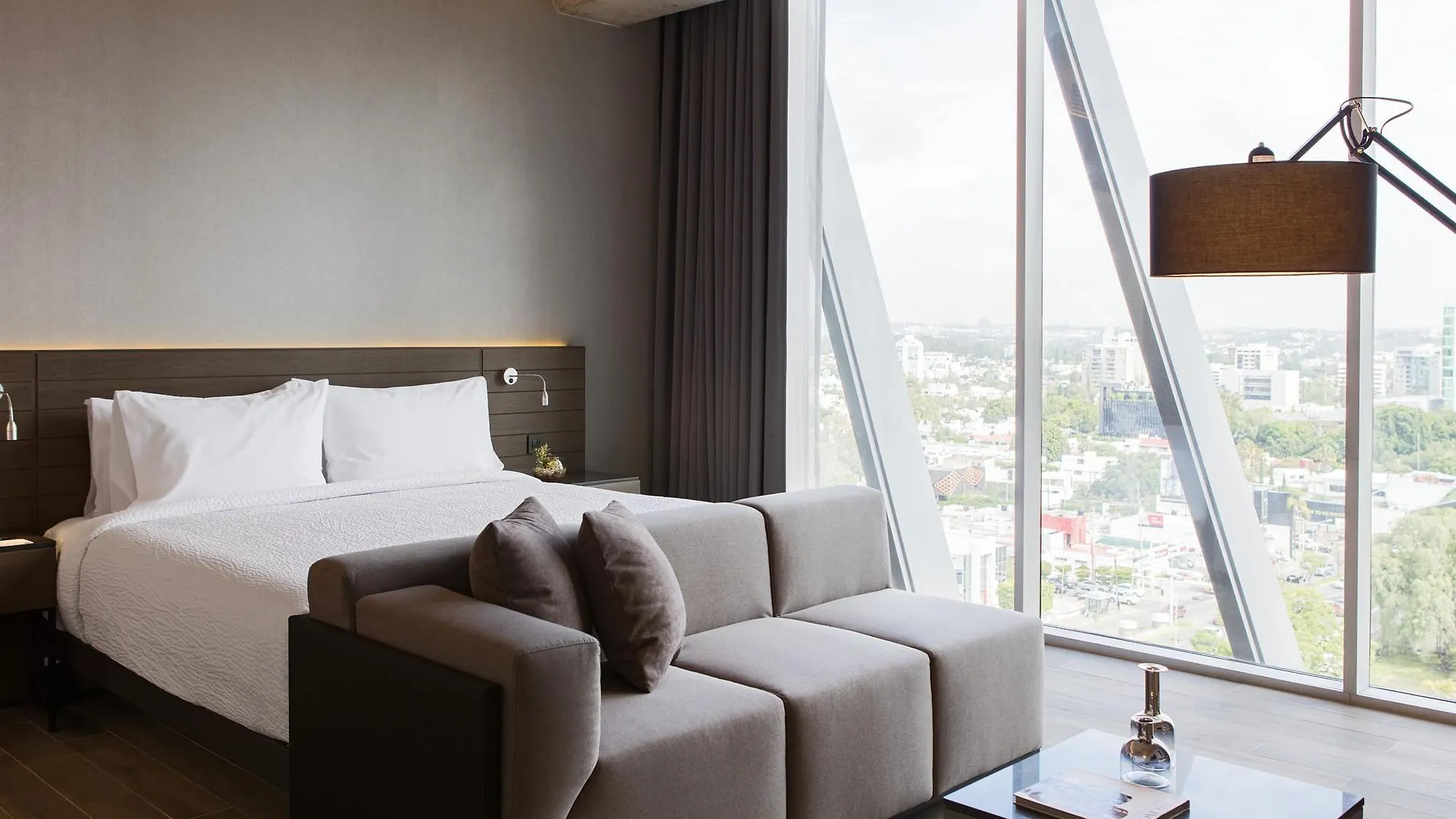 Ac Hotel By Marriott Guadalajara Mexico